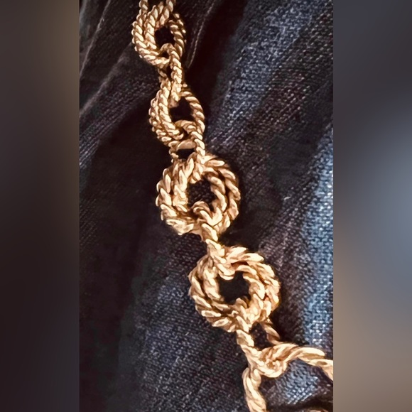 Authentic CHANEL B 13P No.5 CC Chain Belt/Necklace - Picture 10 of 16